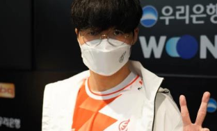 她彻底意识 她彻底意识