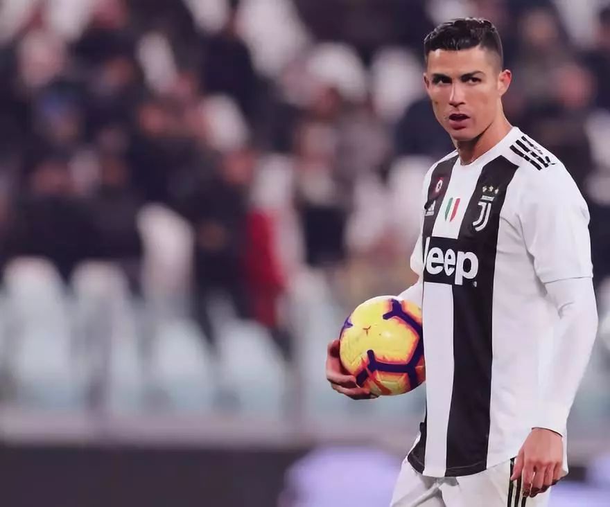 口碑断崖 口碑断崖