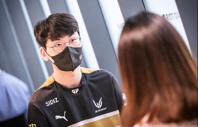 非立竿见影 非立竿见影